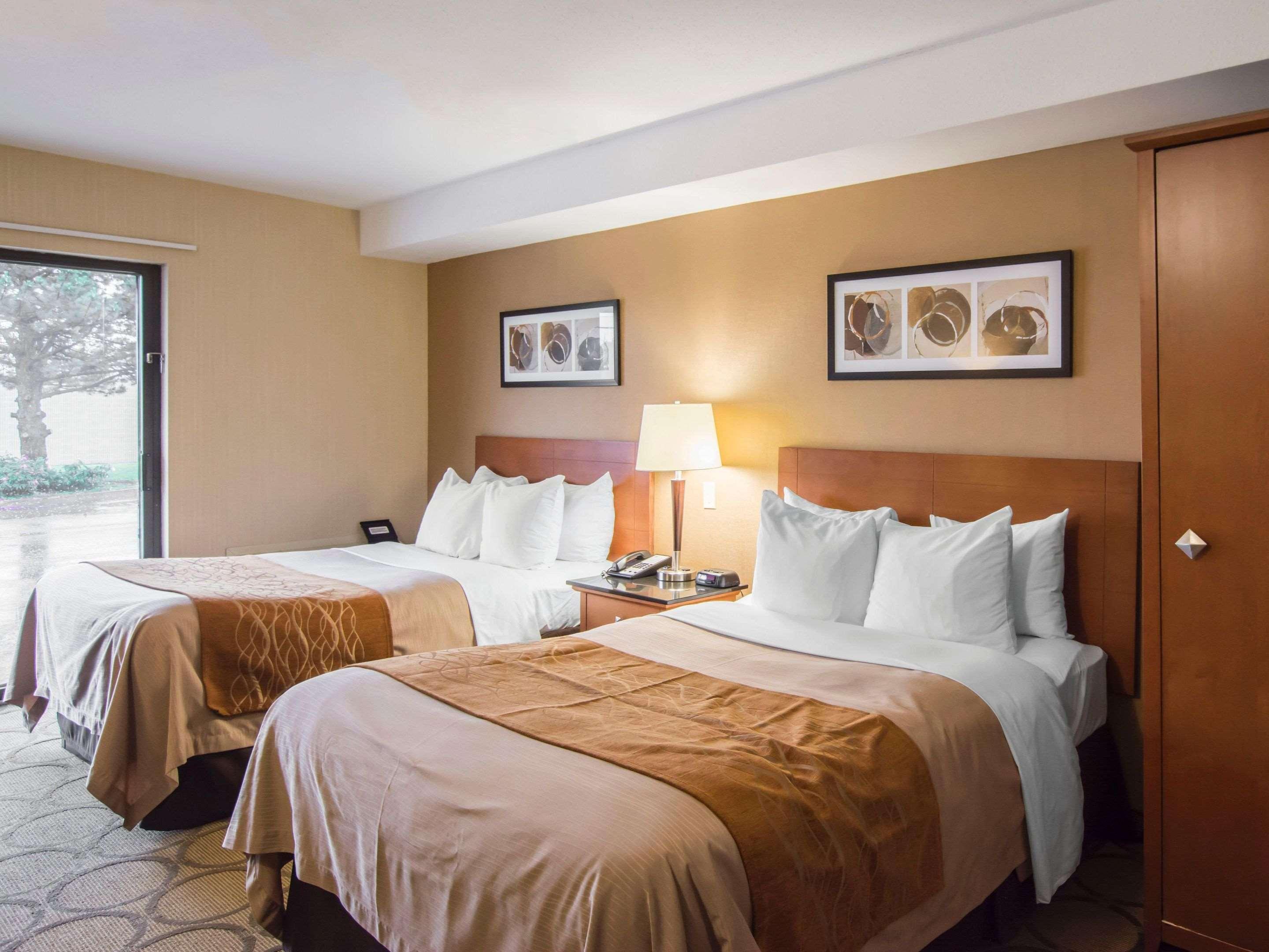 Comfort Inn Airport East Квебек Екстериор снимка