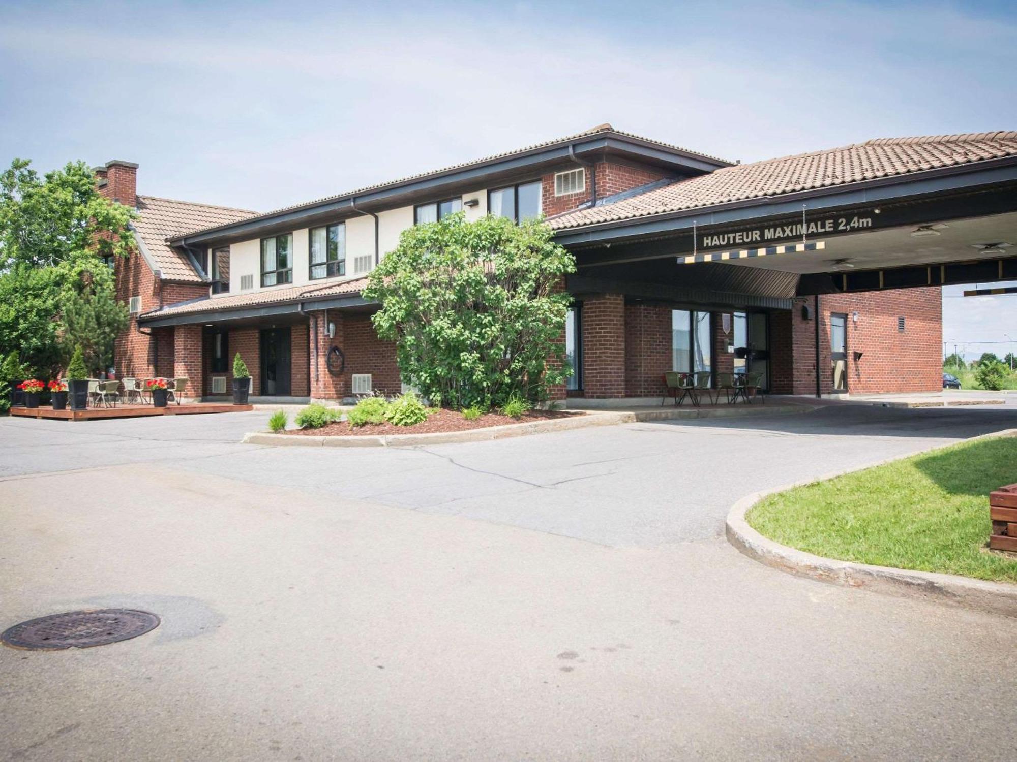 Comfort Inn Airport East Квебек Екстериор снимка