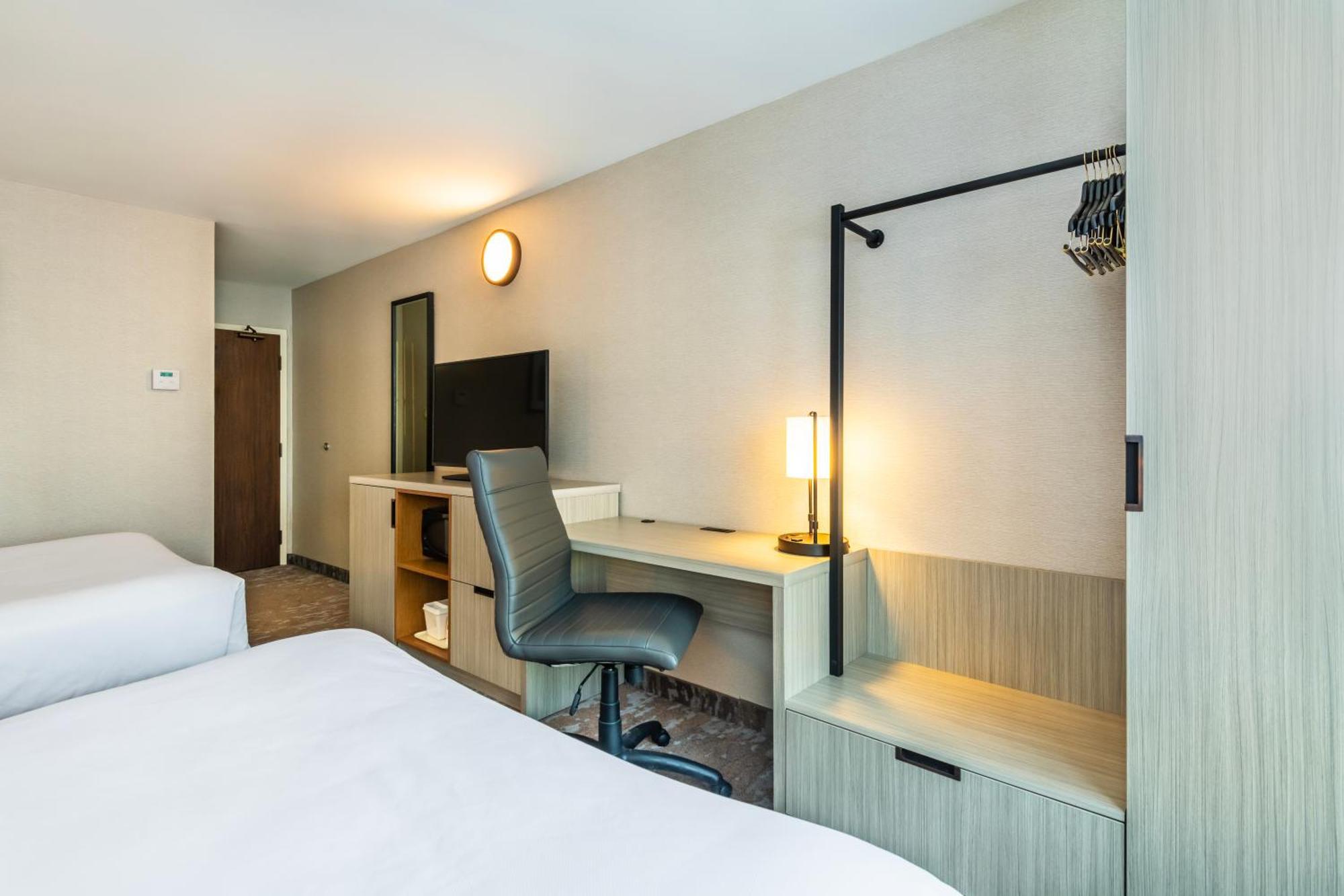 Comfort Inn Airport East Квебек Екстериор снимка