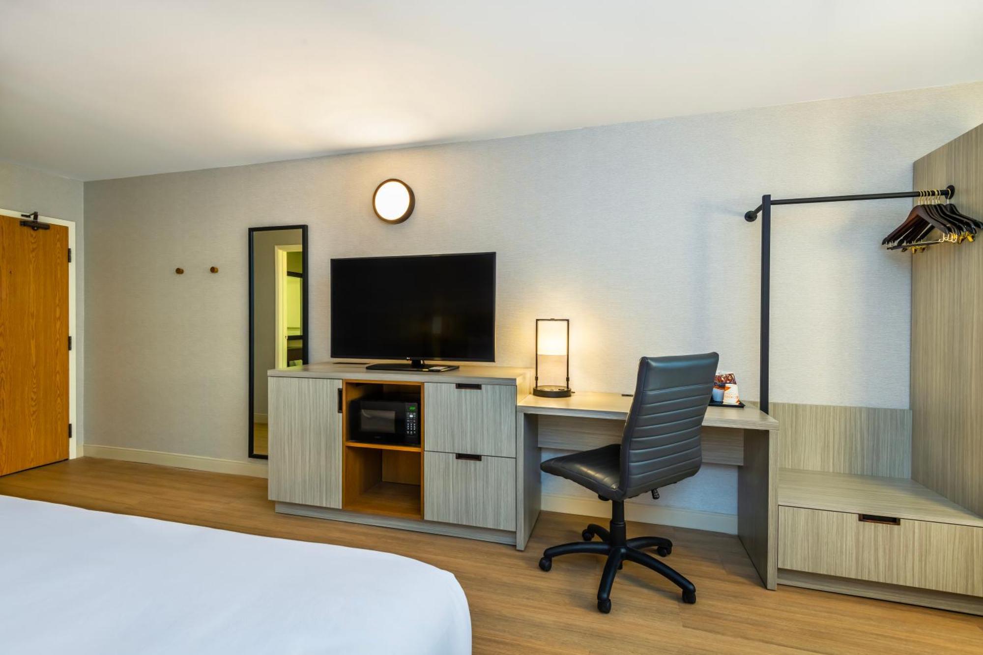 Comfort Inn Airport East Квебек Екстериор снимка