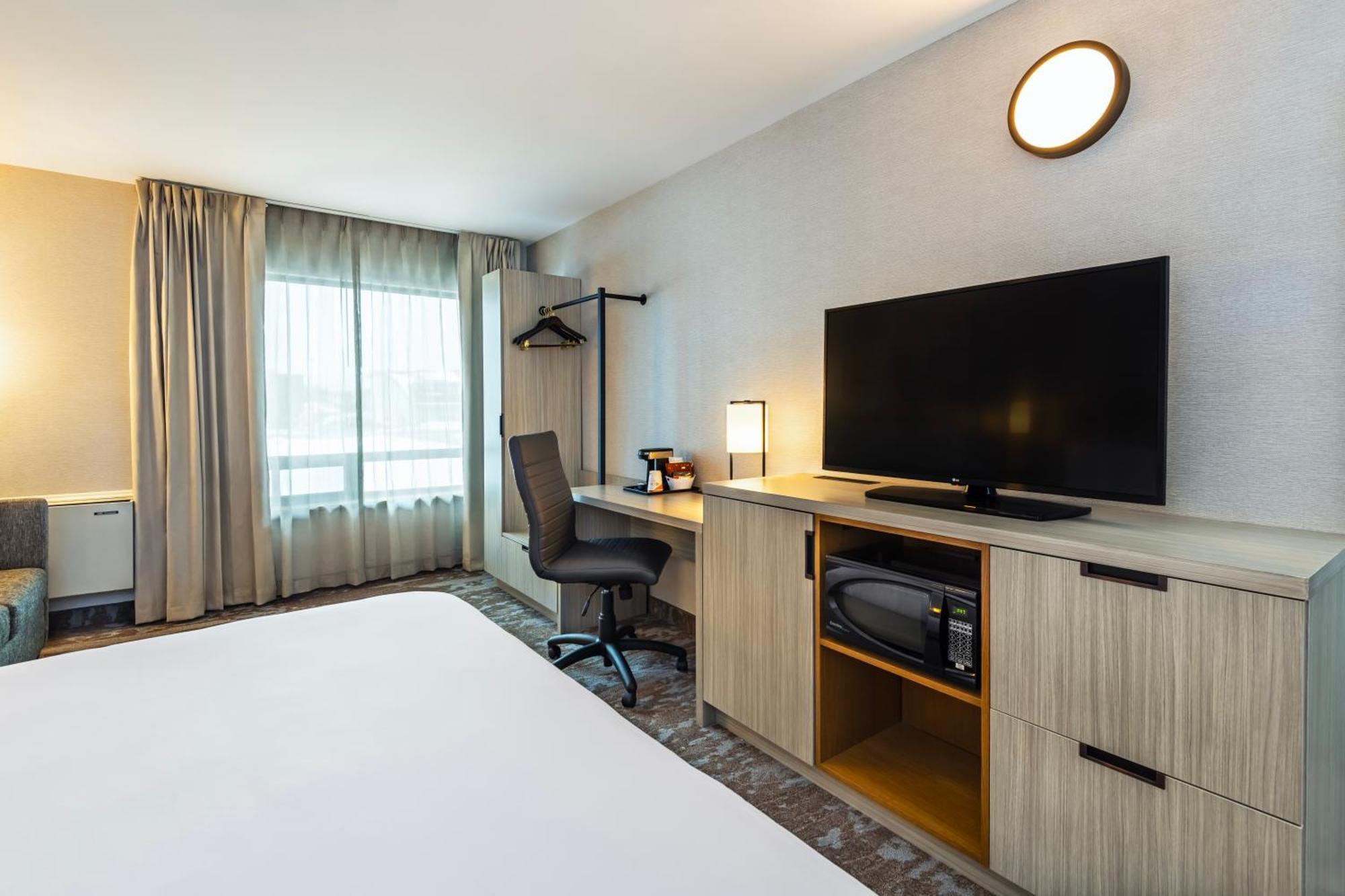 Comfort Inn Airport East Квебек Екстериор снимка